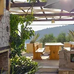 Ferienhaus Lovely Home In Razanj *