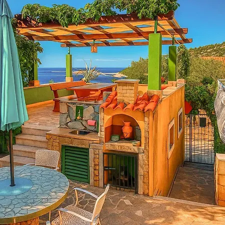Lovely Home In Razanj Ferienhaus *