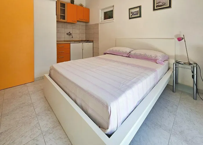 Stunning In * Ražanj