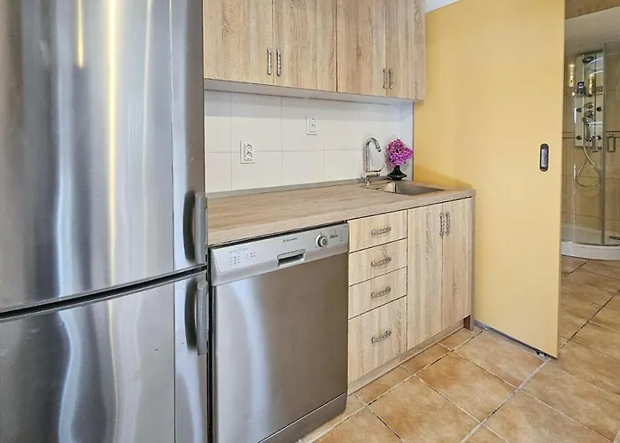 Vakantiehuis Stunning In Ražanj