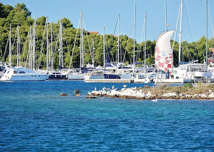 Vakantiehuis Stunning In Ražanj